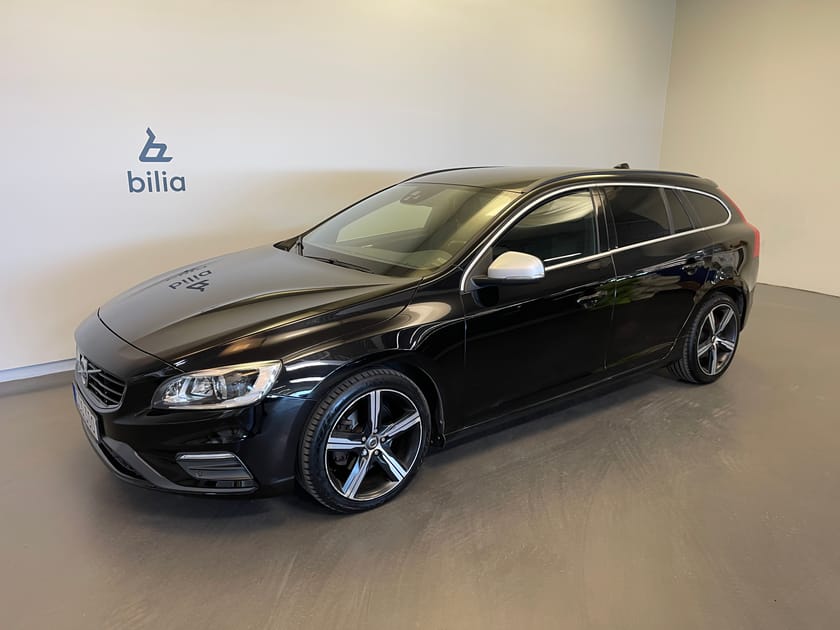 Bild 1 av Volvo V60 D4 Business Advanced R-Design / Backkamera / Navigation /