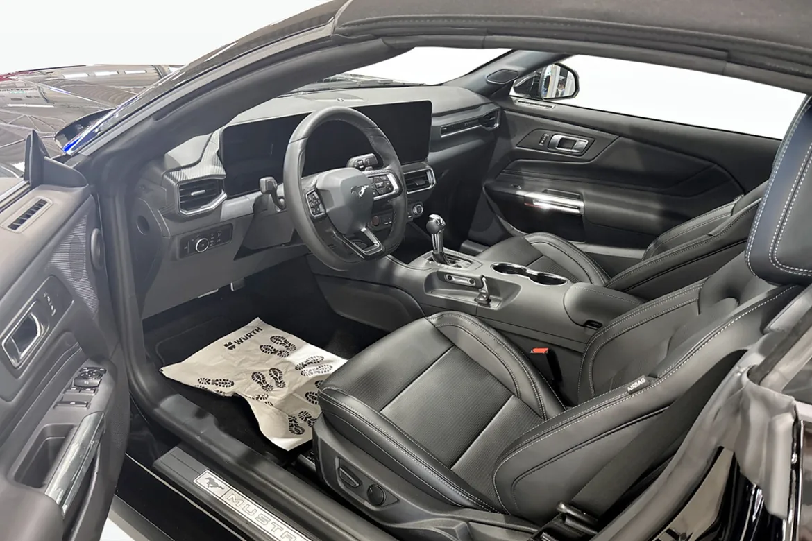 Ford Mustang GT Convertible