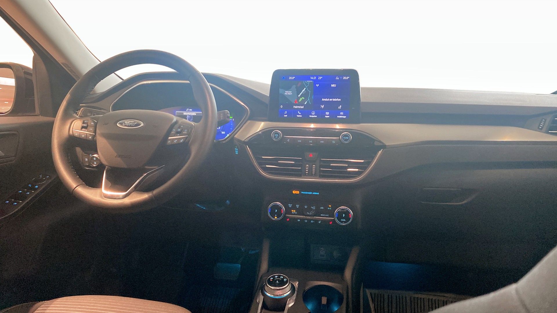 Ford Kuga Titanium PHEV 2023, bild 4/9