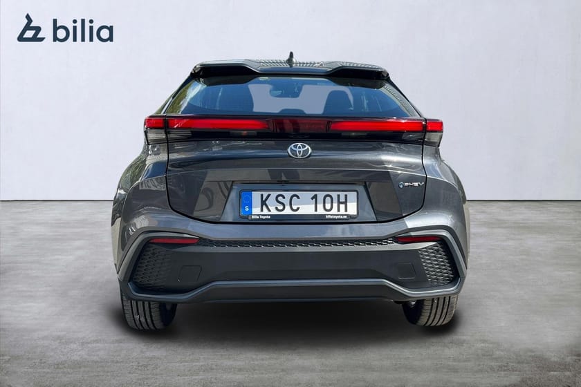 Bild 5 av Toyota C-HR PHEV 2,0 Laddhybrid Active Värmare Moms