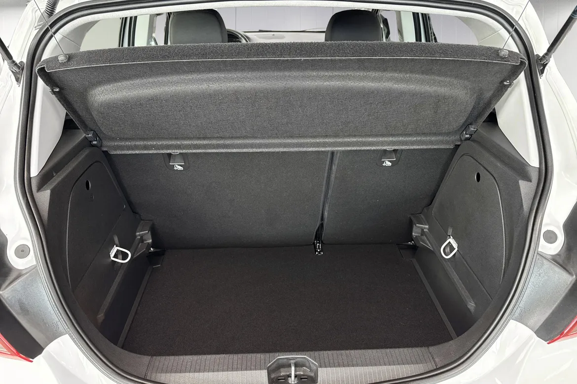 picture of a car