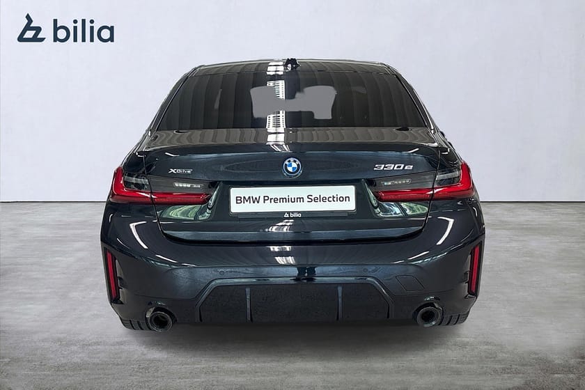 Bild 4 av BMW 330e xDrive Sedan M-Sport| HiFi | El stol m minne | Komfortö