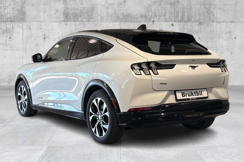Bilde 3 av Ford Mustang Mach-E Long Range AWD / Panorama / B&O / 360° cam