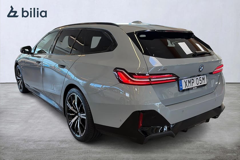 Bild 2 av BMW 530e xDrive Touring M Sport H/K 360 Kamera Aktiv Fart. Drag