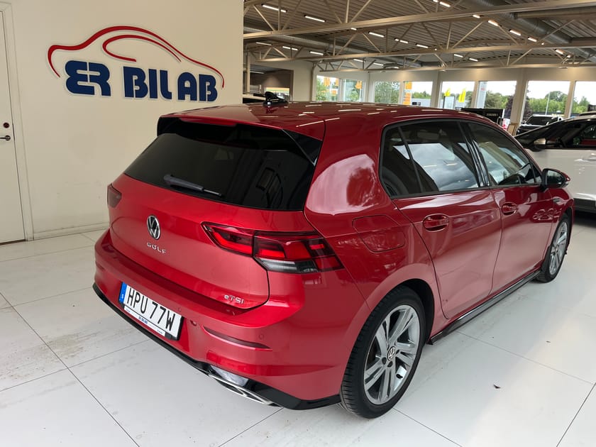 Bild 3 av Volkswagen Golf 1,5 eTsi Aut R-Line