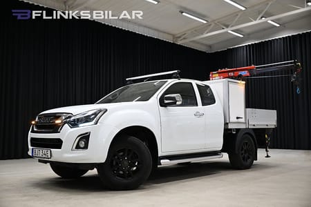 Isuzu D-Max Space Cab 163HK Automat Halvskåp Kranbil EnÄgare Leasebar