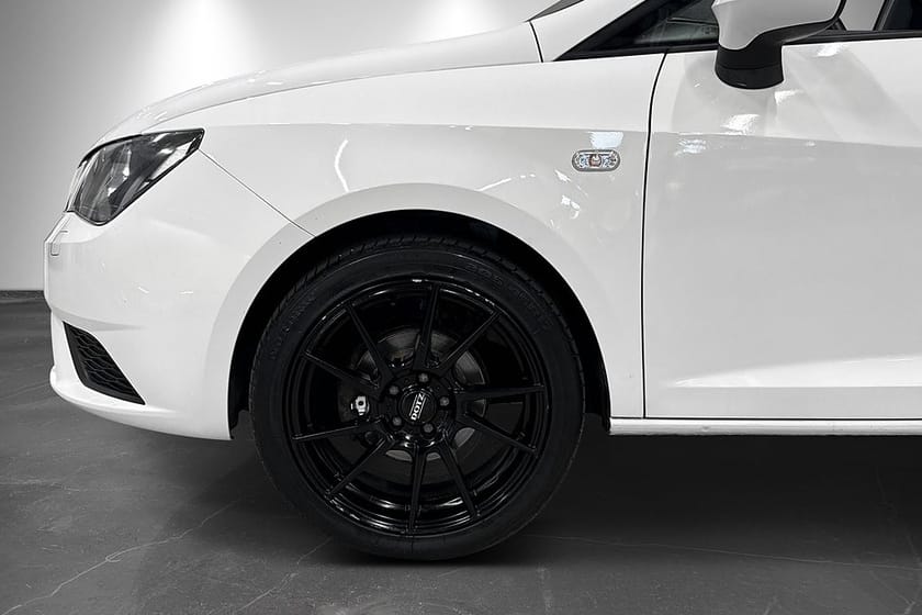 Bild 2 av SEAT Ibiza 1.2 TSI 90hk Style 8500 mil Bluetooth Farthållare 17"