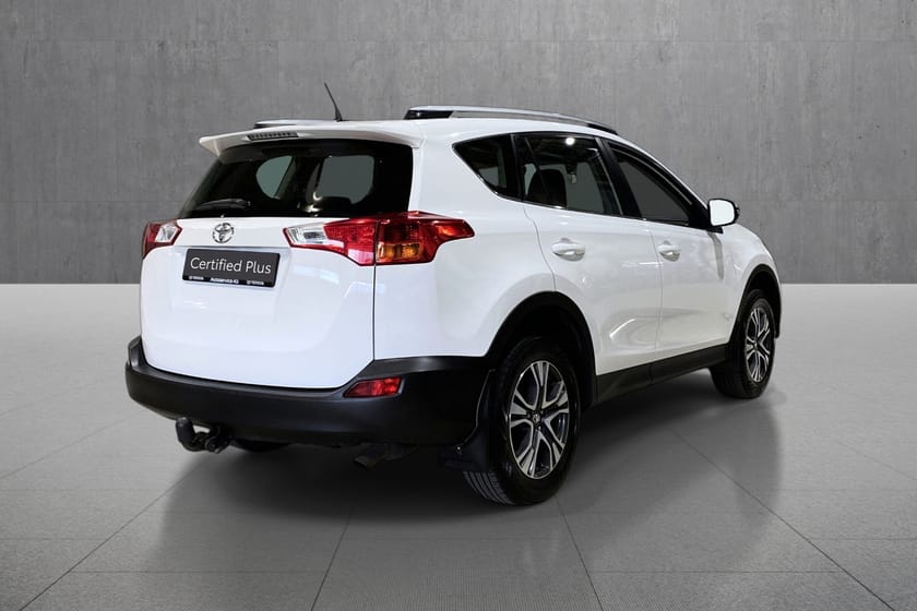 Bilde 5 av Toyota RAV4 2,2 D-4D 4WD Sense Hengerfeste