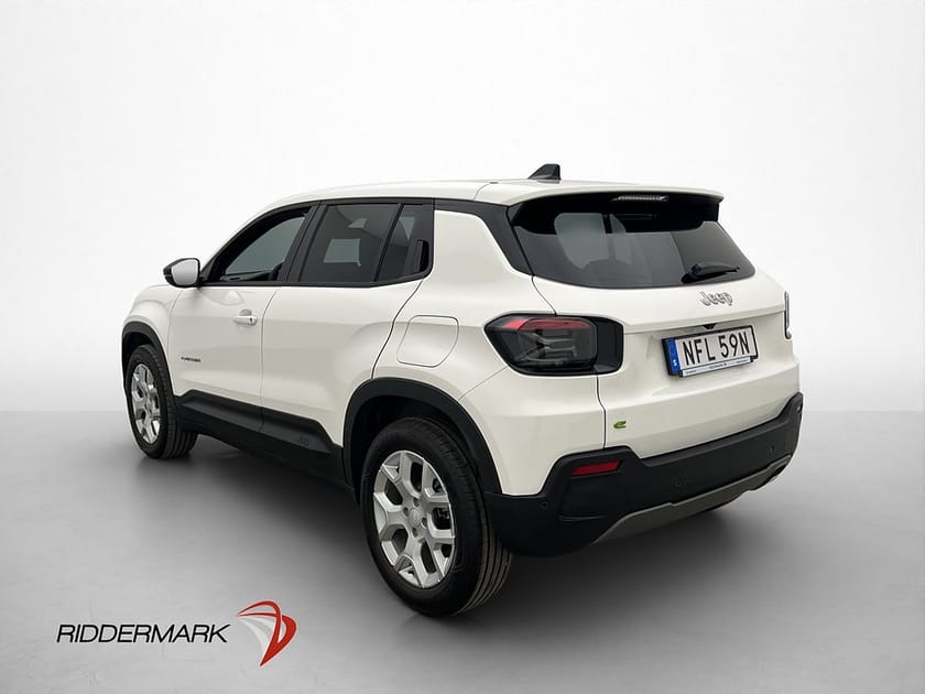 Bild 5 av Jeep Avenger e-Hybrid Longitude Pluspaket Kamera Adapt-fart
