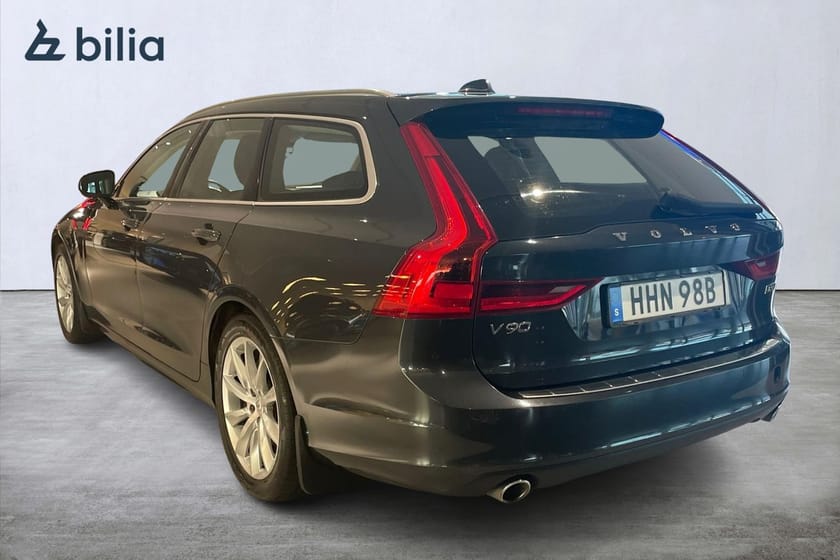 Bild 2 av Volvo V90 D3 AWD Momentum Advanced Edition - Drag / Navigation Pro