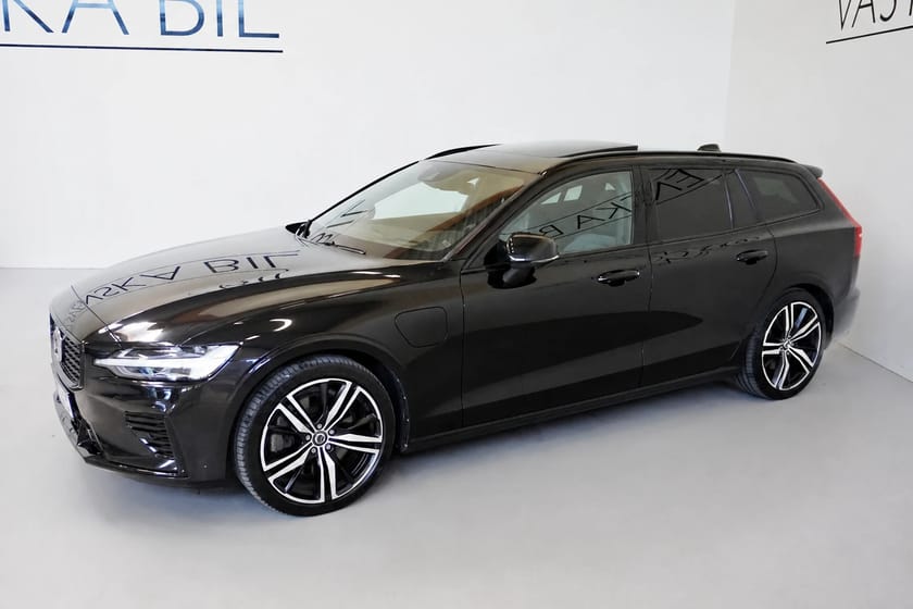 Bild 5 av Volvo V60 T8 AWD R-design 456hk B&W/Pano/SE Spec