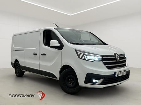 Renault Trafic Skåpbil L2 Värmare Drag CARPLAY B-Kamera MOMS