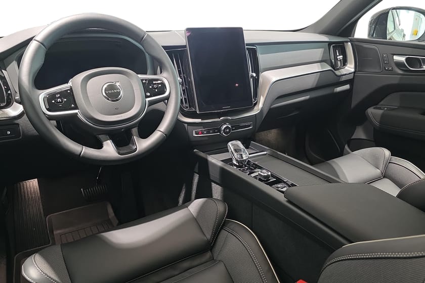 Bild 2 av Volvo XC60 T8 Plus Black Nordic Edition