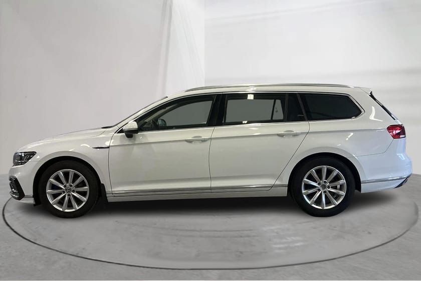 Bild 2 av Volkswagen Passat Sportscombi GTE 1.4 (218hk)