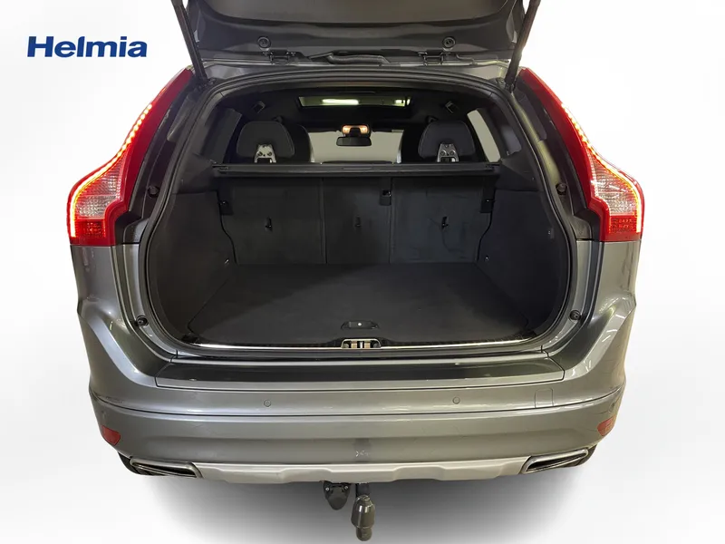 Bild 16 av 18 – Volvo XC60 D4 Momentum Business E PRO