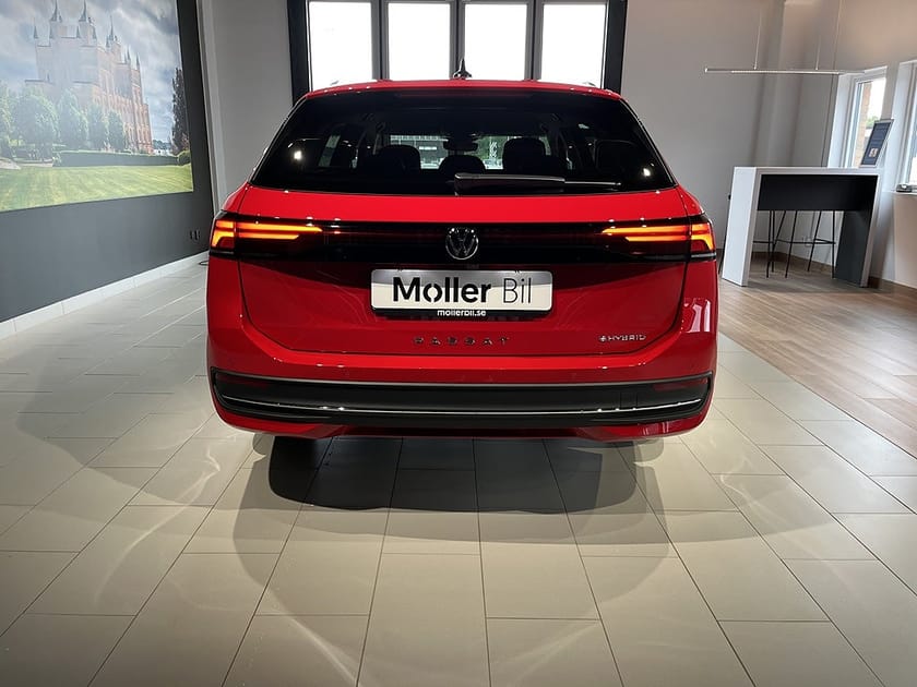 Bild 5 av Volkswagen Passat Variant eHybrid 272 DSG6 BUSINESS