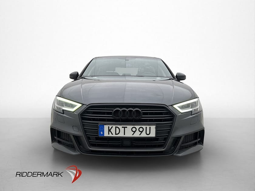 Bild 2 av Audi A3 Sedan 35 TFSI S-Line P-Värmare Kamera Halvskinn