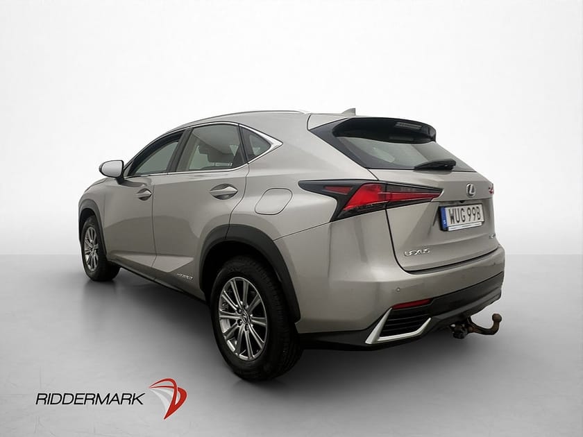 Bild 5 av Lexus NX 300h AWD 2.5 197hk Business Skinn Kamera Keyless Drag