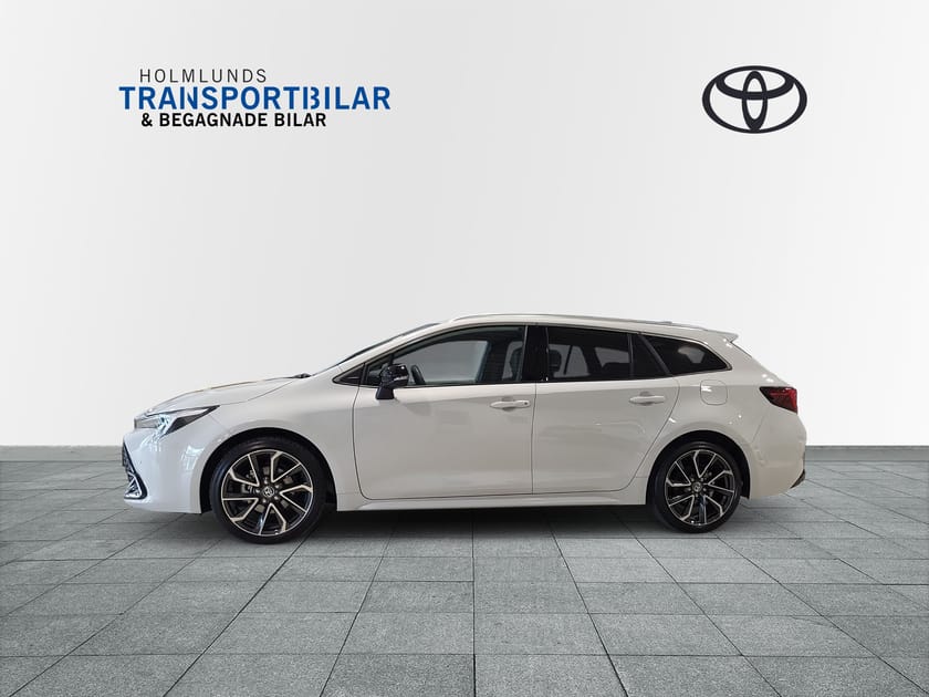 Bild 3 av Toyota Corolla Touring Sports Hybrid 1,8 EXECUTIVE V-HJUL