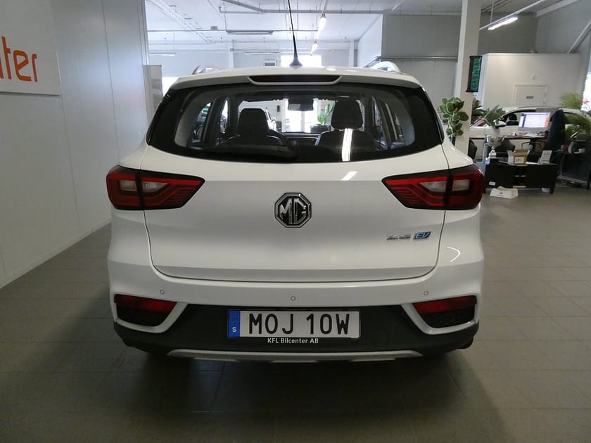 Bild 5 av MG ZS EV Skinn-Pano-Kamera-Navi-Carplay-SoV