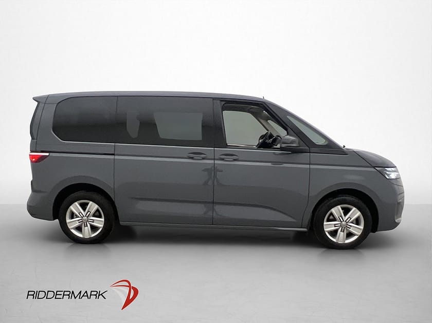 Bild 2 av Volkswagen Multivan 2.0 TDI Cockpit Drag B-Kam 7-Sit CarPlay