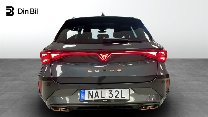 Bild 5 av CUPRA Leon Sportstourer e-Hybrid SEAT  SPORTTOURER EHYBRID 204 HK DSG LADDHYBRI