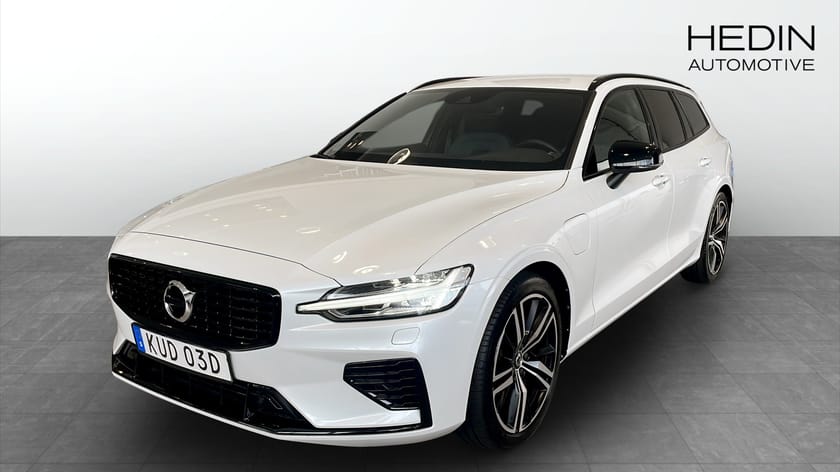 Bild 1 av Volvo V60 Recharge T6 R-Design 341hk Drag