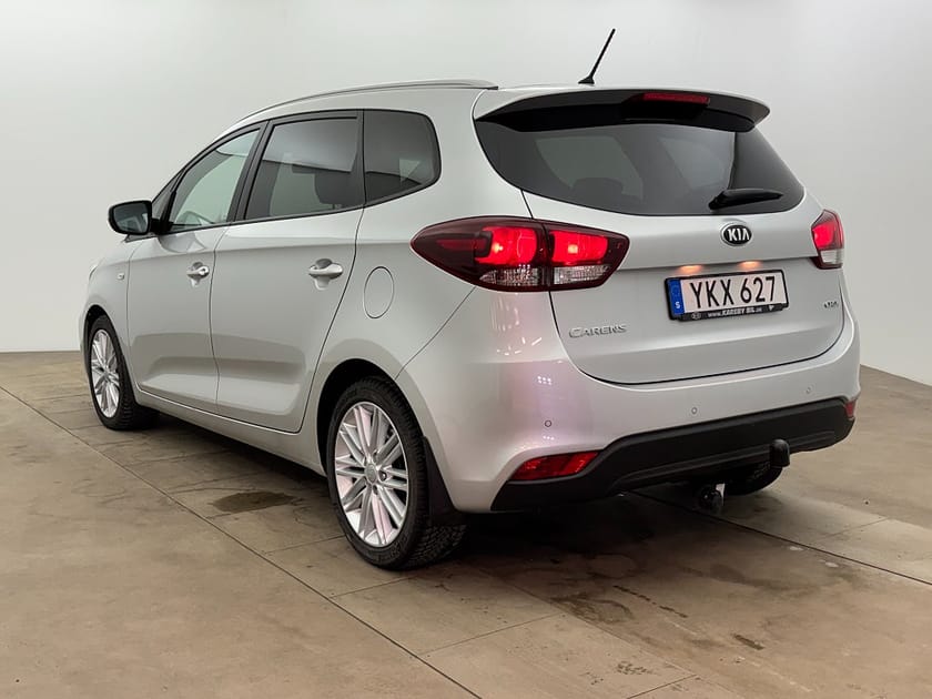 Bild 4 av Kia Carens 1.7 CRDi DCT Komfort 7-sits Dragkrok