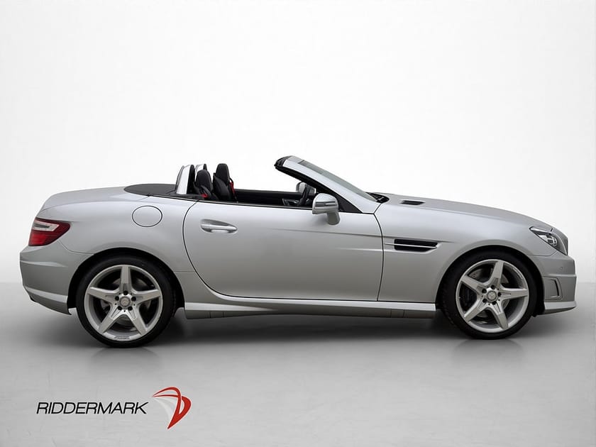 Bild 4 av Mercedes-Benz SLK 200 AMG Sport Hardtop Pano Skinn Två-Bruk