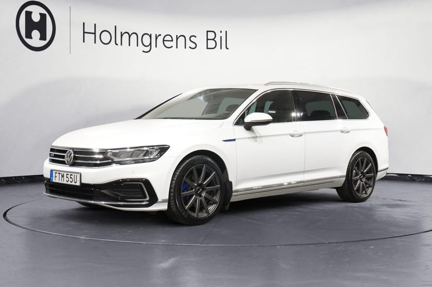 Bild 1 av Volkswagen Passat Sportscombi GTE Sportcombi 1.4 TSI Drag Kamera Apple CarPlay