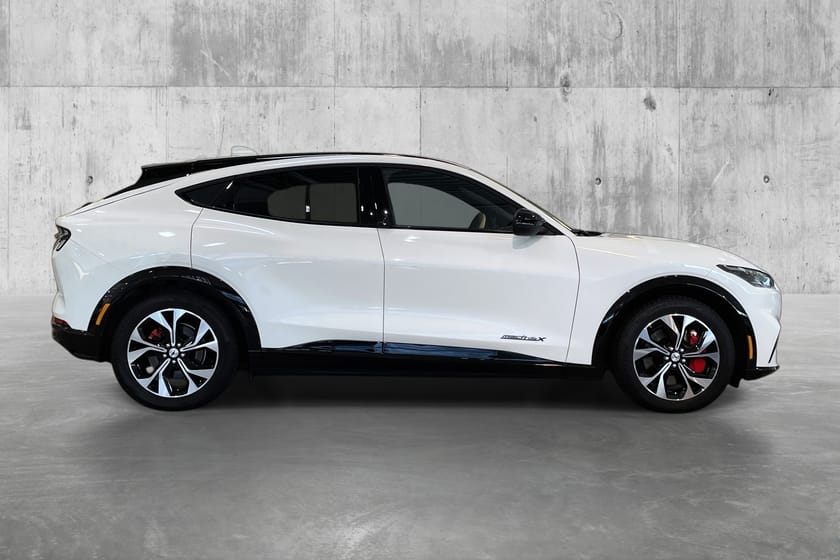 Bilde 4 av Ford Mustang Mach-E Long Range AWD LR ACC/Skinn/Ryggekamera/Navi/2års Garanti