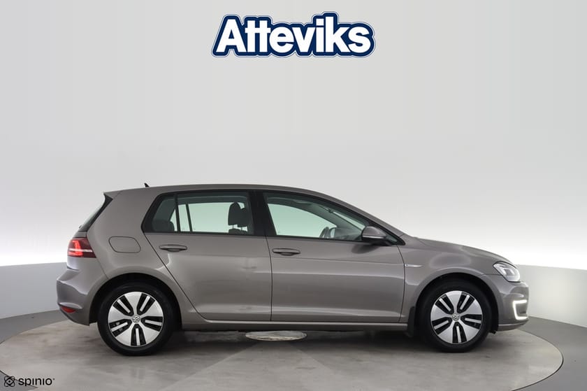 Bild 2 av Volkswagen e-Golf 116hk Kamera Navi Adaptiv Farth. CarPlay Kupévärm