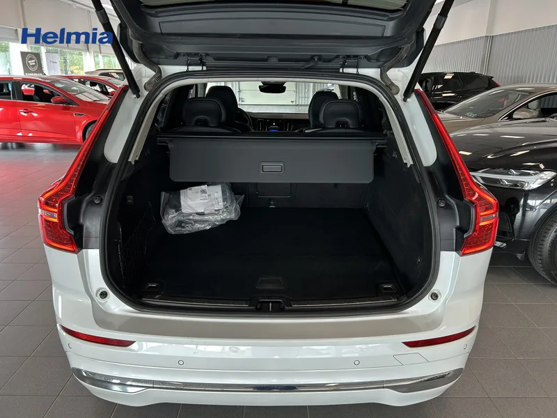Bild 16 av 17 – Volvo XC60 Recharge T6 Plus Bright