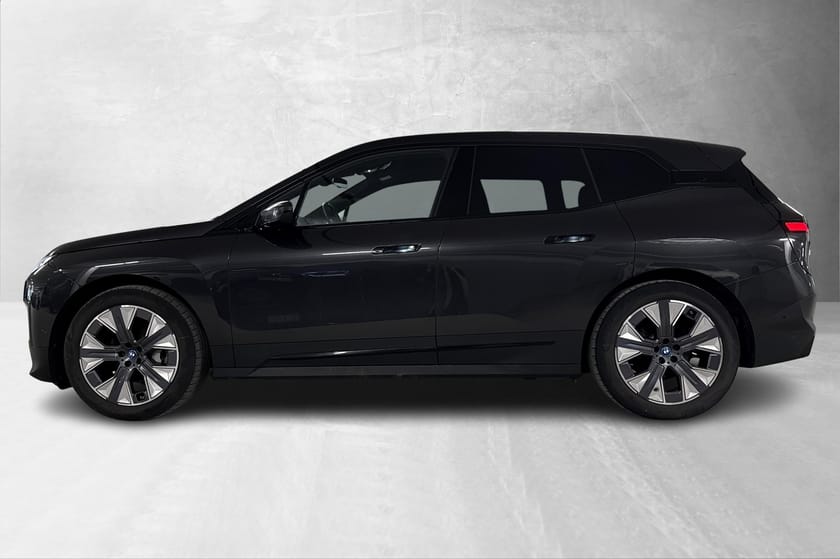 Bilde 2 av BMW iX xDrive40 KROK|Harman/Kardon|Luft fjæring|Panoramatak