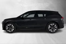 Thumnail bilde 1 av BMW iX xDrive40