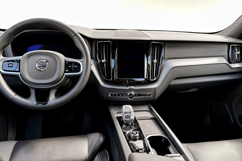 Bild 4 av Volvo XC60 T6 Plus Dark Edition