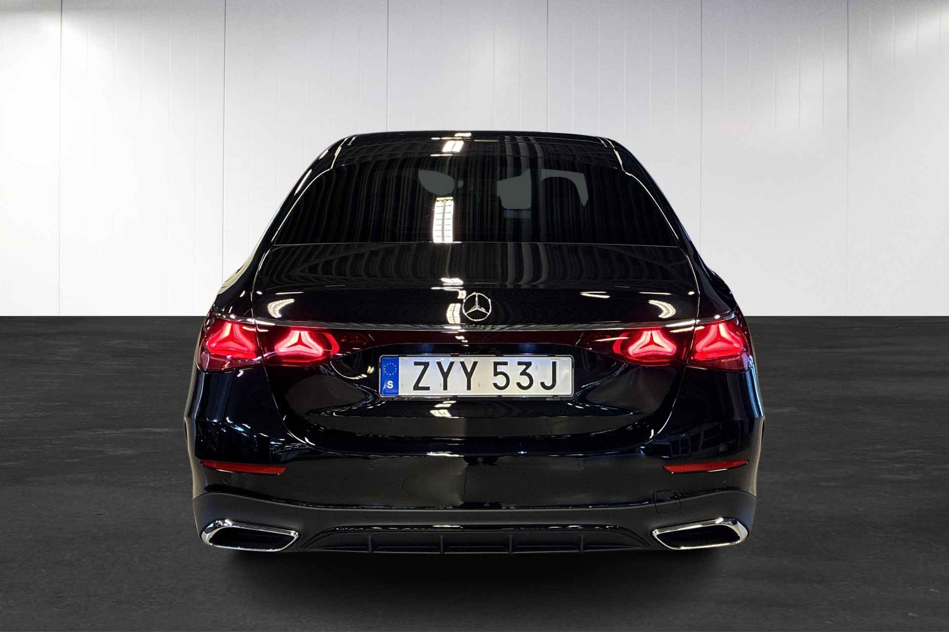 Mercedes-Benz E 300 DE 4M 9G-Tronic 2026, photo 6/24