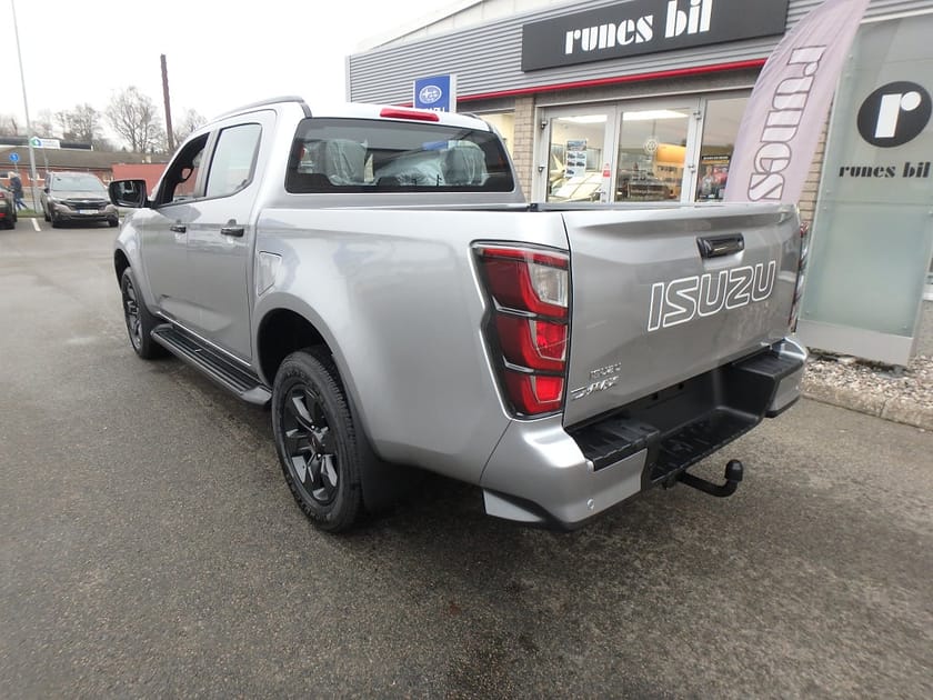 Bild 3 av Isuzu D-Max Crew Cab XRX 1.9 AUT CNG 4WD OMG LEV LÅG SKATT