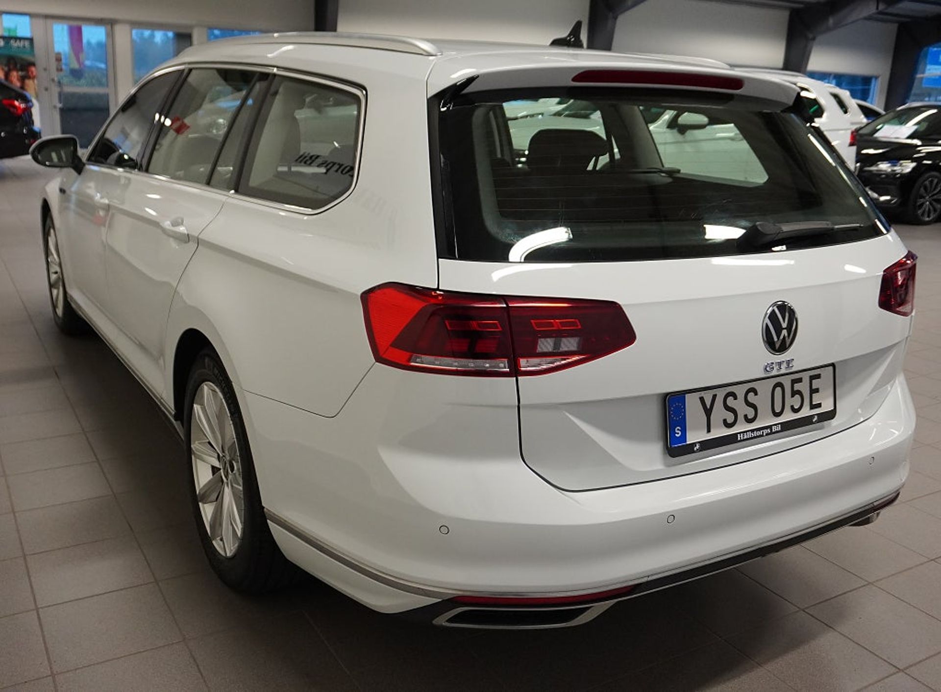 Volkswagen Passat 2023, kuva 5/10