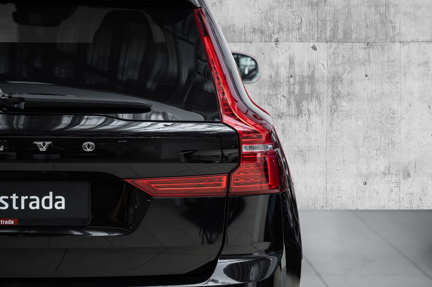 Bilde 4 av Volvo XC60 T8 | Luft | Bowers | 360 | Hud | Pano |  21" |