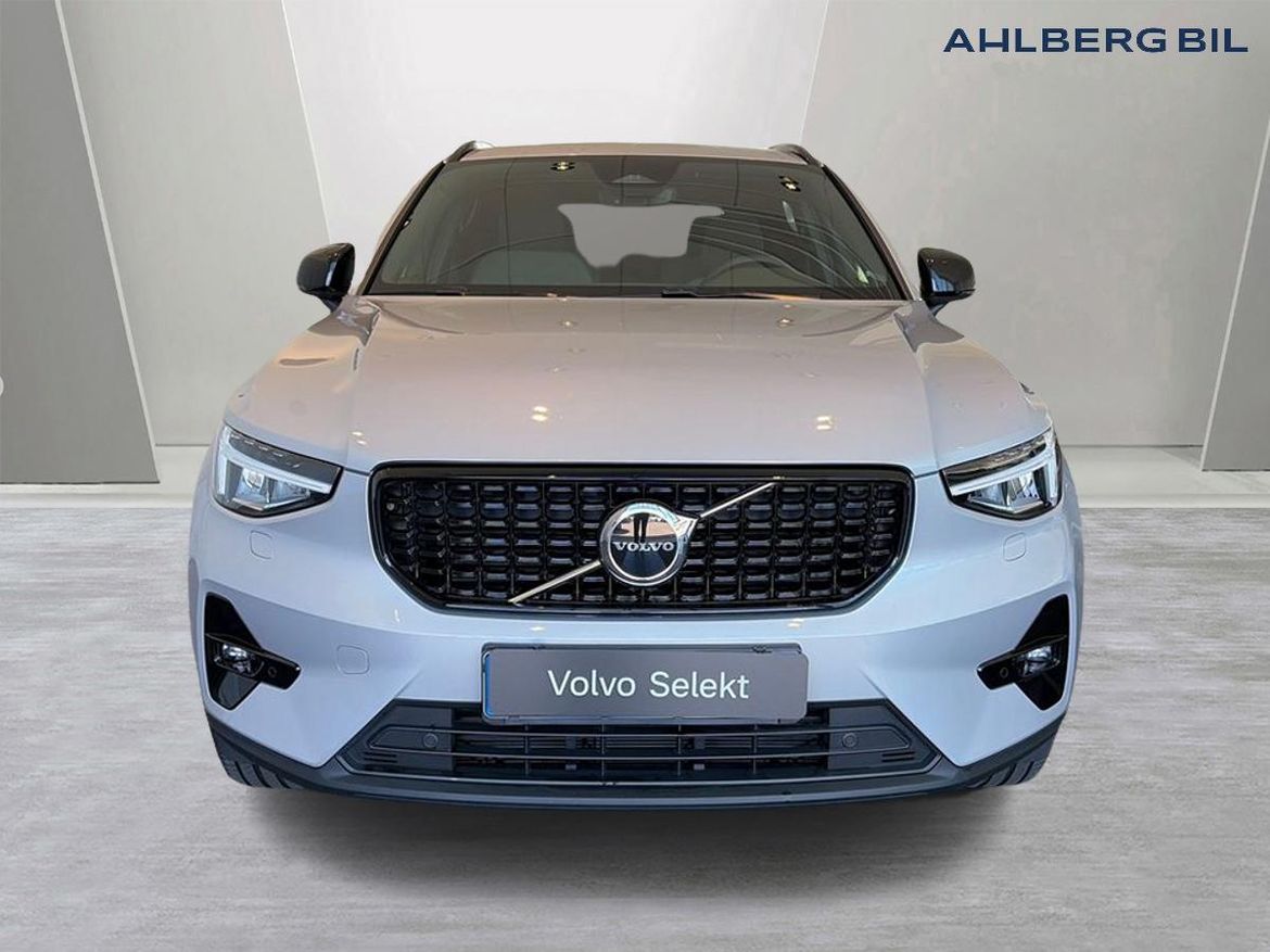 Volvo XC40 2025 - miniatyr 5