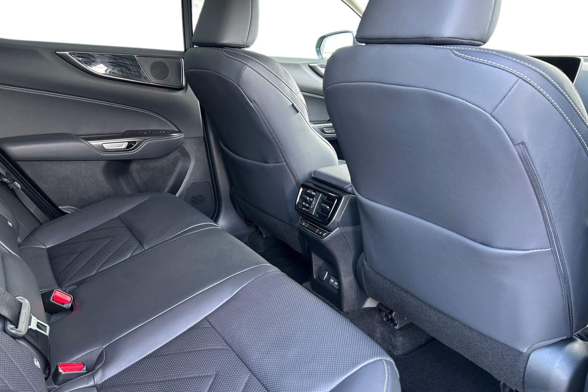 Lexus NX 450h+ E-CVT, 309hp, 2023