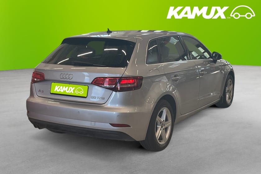 Bild 4 av Audi A3 Sportback 35 TFSI Proline Adapt.Fart P-sensor 150hk