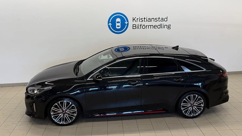 Bild 4 av Kia ProCeed GT ProCee'd 1,6 T-GDI Aut 204hk JBL,Drag,Backkamera