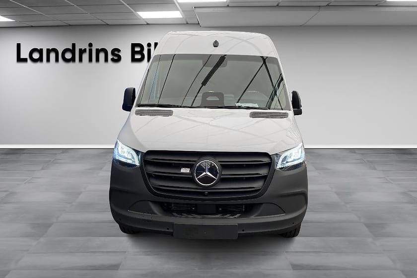 Bild 3 av Mercedes-Benz eSprinter 420 113 kWh skåp A3 SELECT * lagerbil*