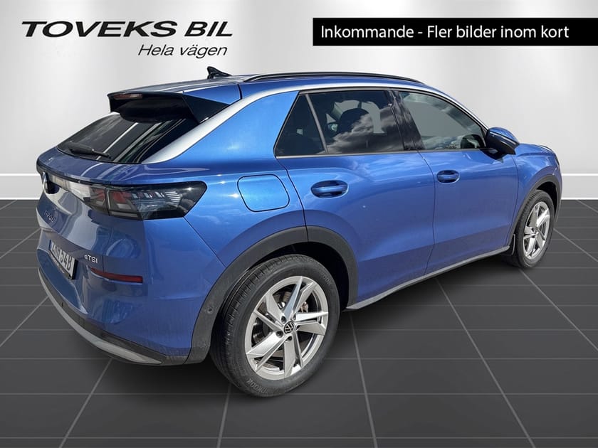 Bild 3 av Volkswagen T-Roc Life eTSI 150hk Nya modellen