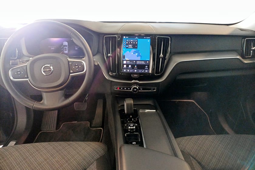 Bild 4 av Volvo XC60 Recharge T6 II Core Edition