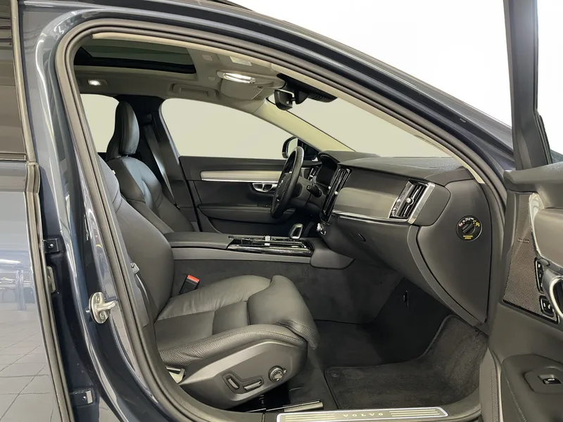 Bild 9 av 14 – Volvo V90 T6 Plus Dark Nordic Edition Plus Nordic Edition