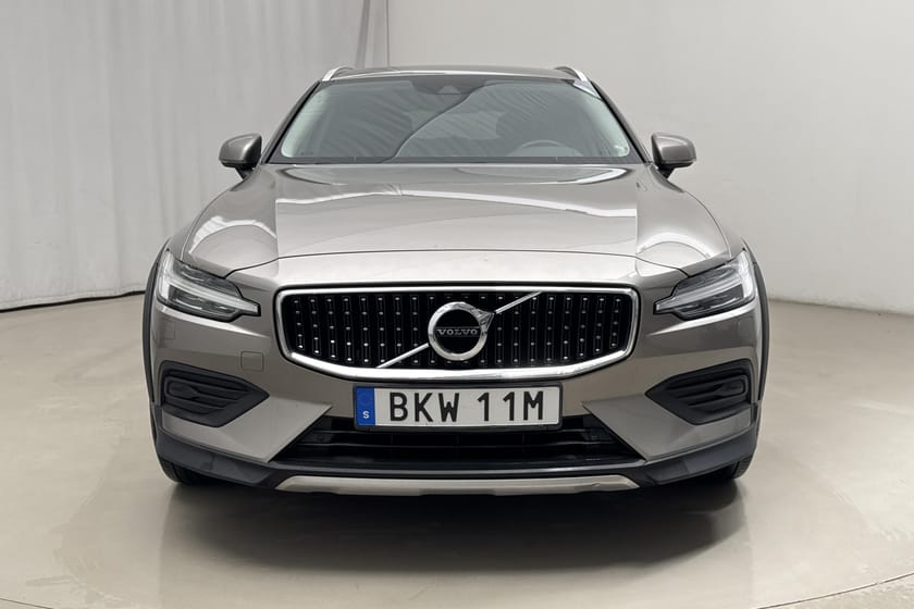 Bild 5 av Volvo V60 Cross Country D4 AWD (190hk) SE II Drag B-Kam