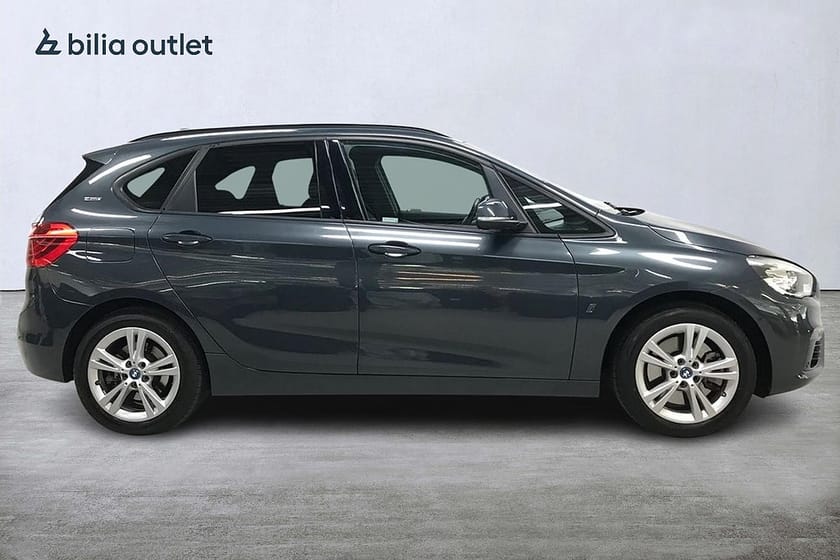 Bild 5 av BMW 225xe Active Tourer Steptronic Sport line 224hk Navi HuD HiFi